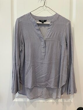 Simply Vera Vera Wang Blue and White Pinstripe V-Neck Tunic Blouse